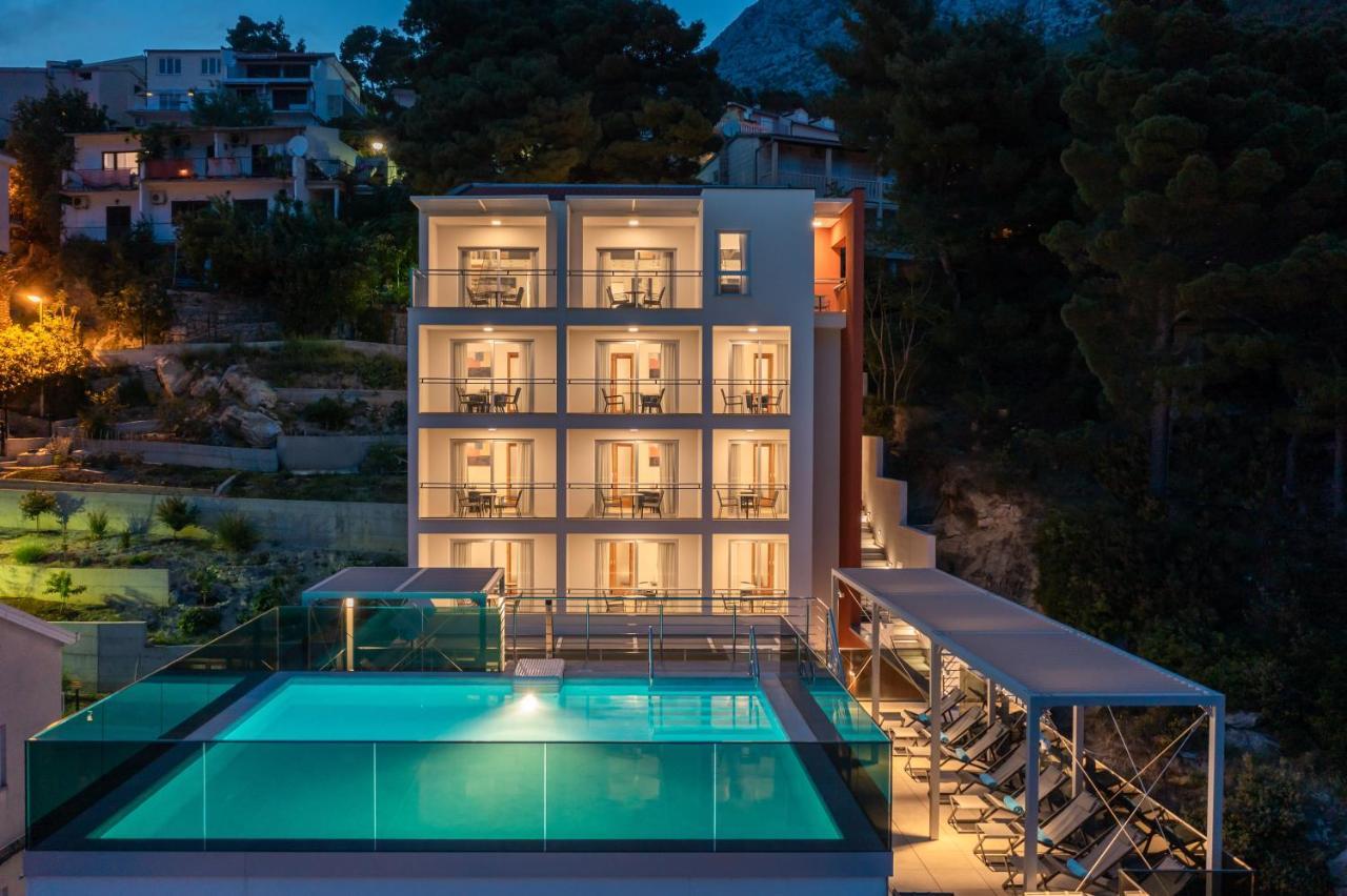 Noemia Apartments Baska Voda Luaran gambar