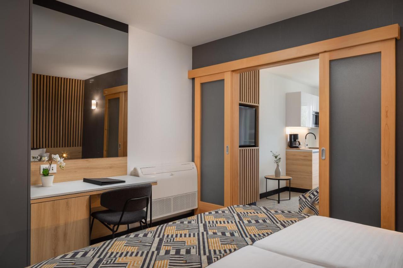 Noemia Apartments Baska Voda Luaran gambar