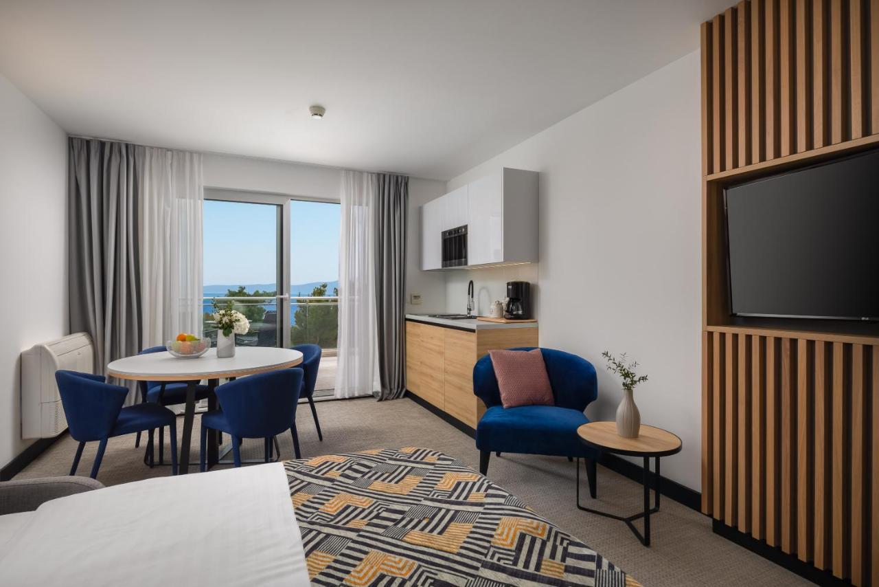 Noemia Apartments Baska Voda Luaran gambar