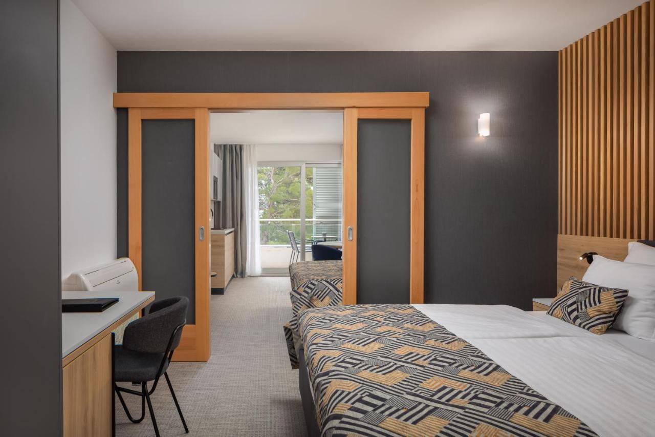 Noemia Apartments Baska Voda Luaran gambar