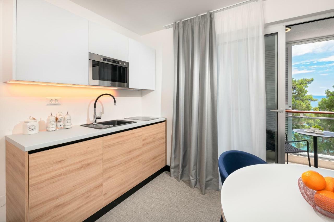 Noemia Apartments Baska Voda Luaran gambar