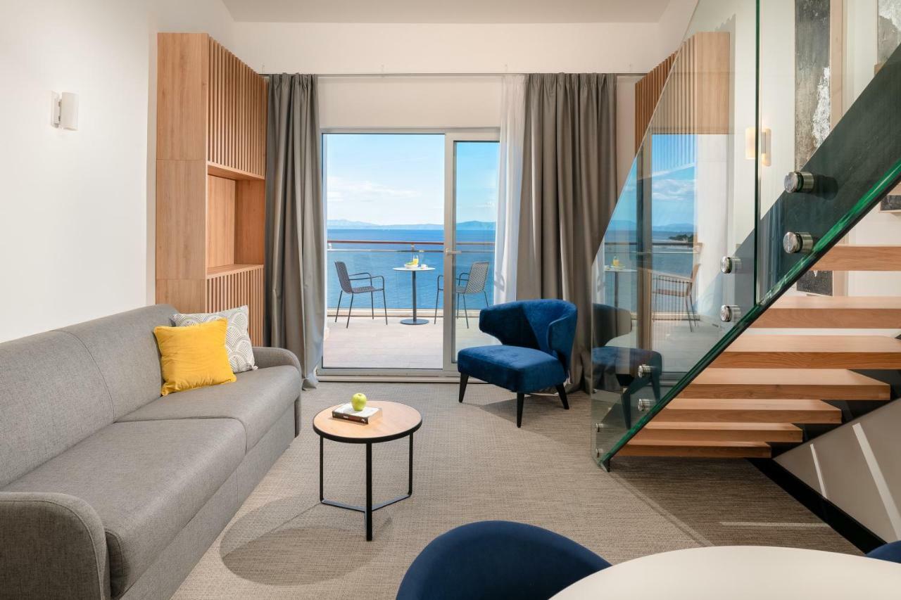 Noemia Apartments Baska Voda Luaran gambar